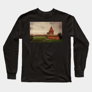 Gothic style medieval castle Long Sleeve T-Shirt